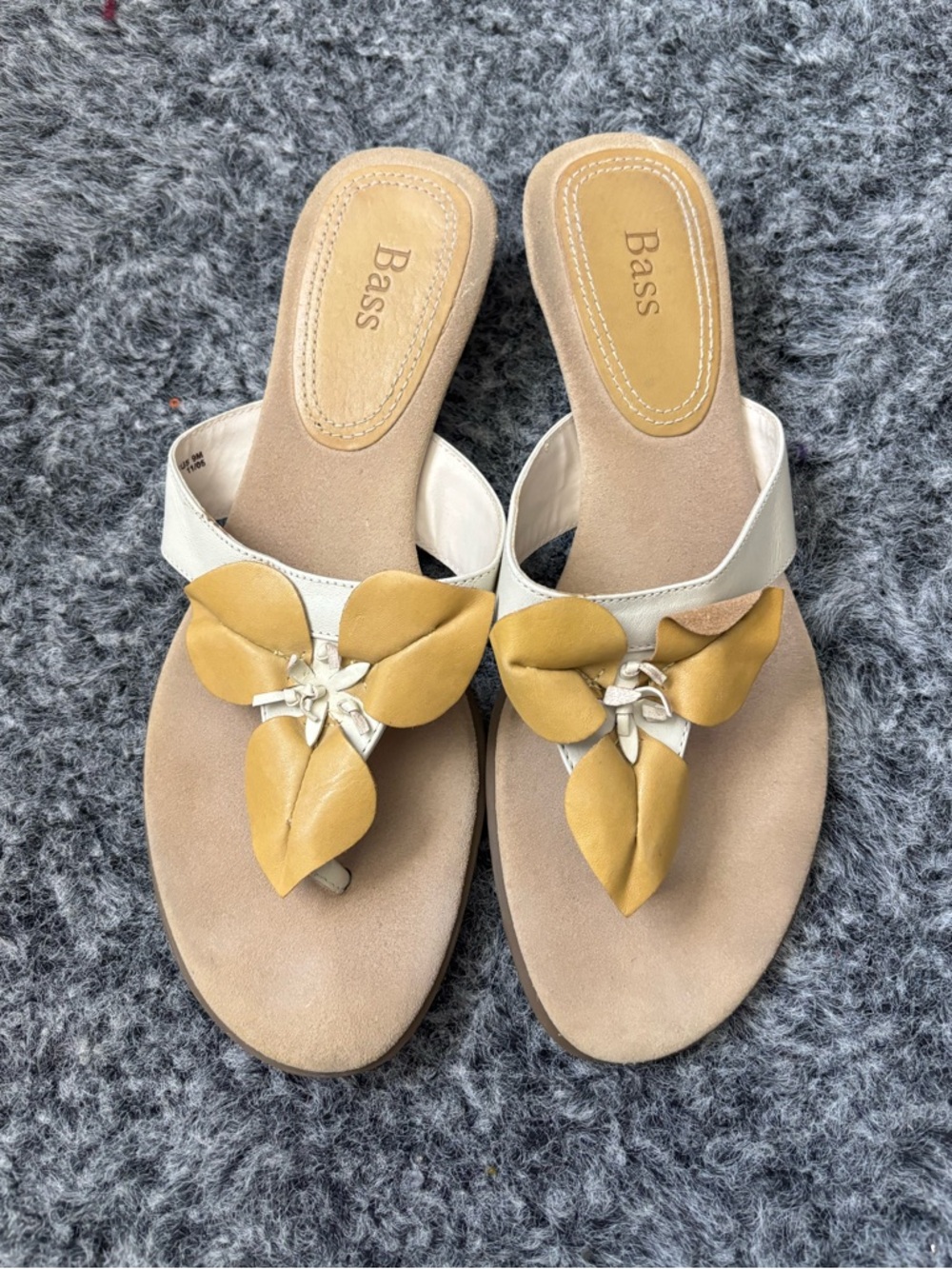 Bass White and Mustard Floral Toe-Post Sandals